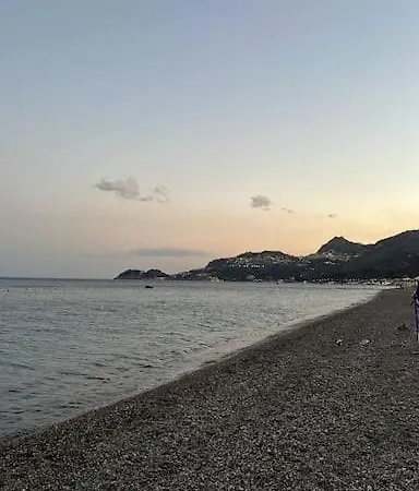 Oasi Del Mare Апартаменты Летоянни
